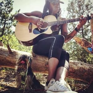 Meet your Posher, Leigh